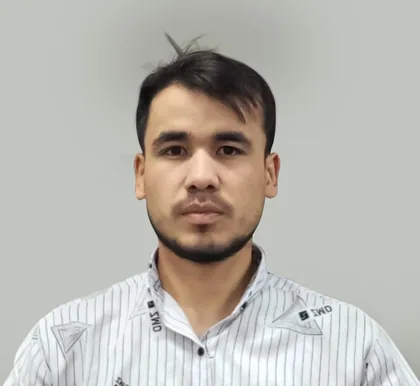 Ali Umirov — UI/UX Dizayner, Tikoncha mobil UI dizayni